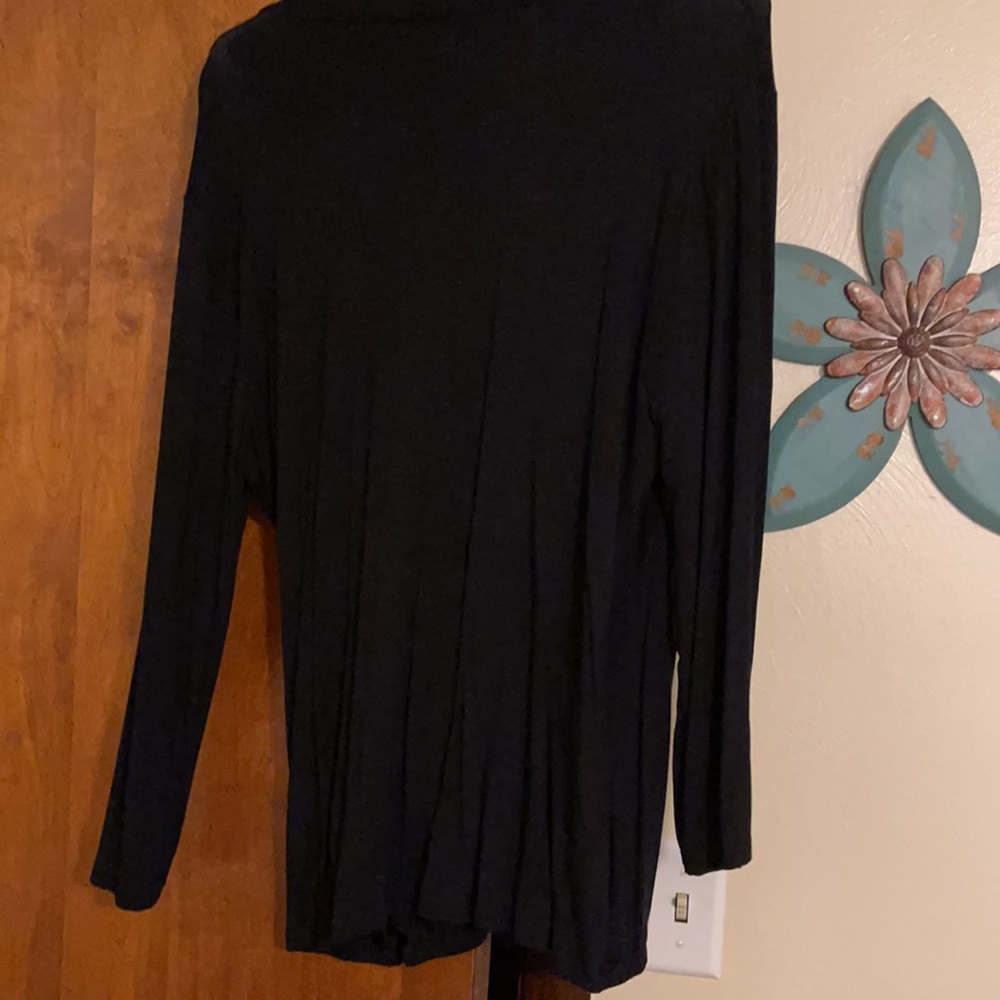 Velour Top - Picture 2 of 3